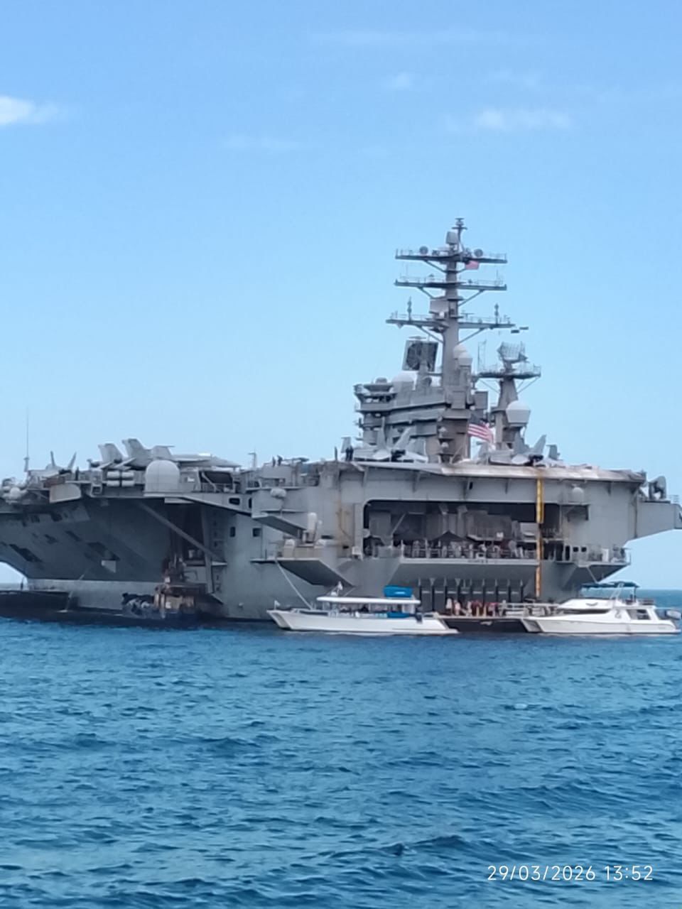 Portaaviones USS Nimitz en aguas de Panamá